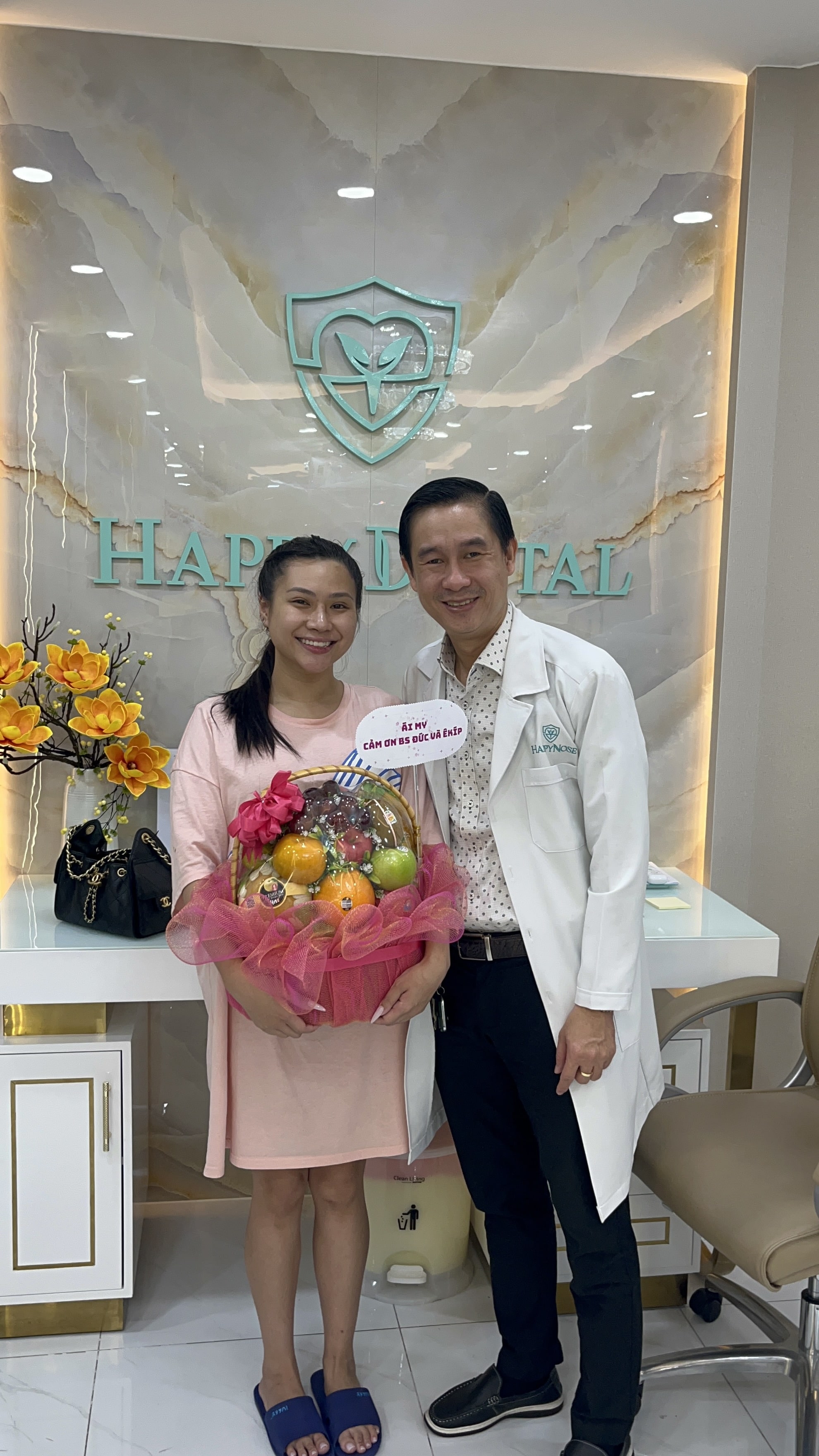 Top 3 bác sĩ giỏi ứng dụng vi phẫu